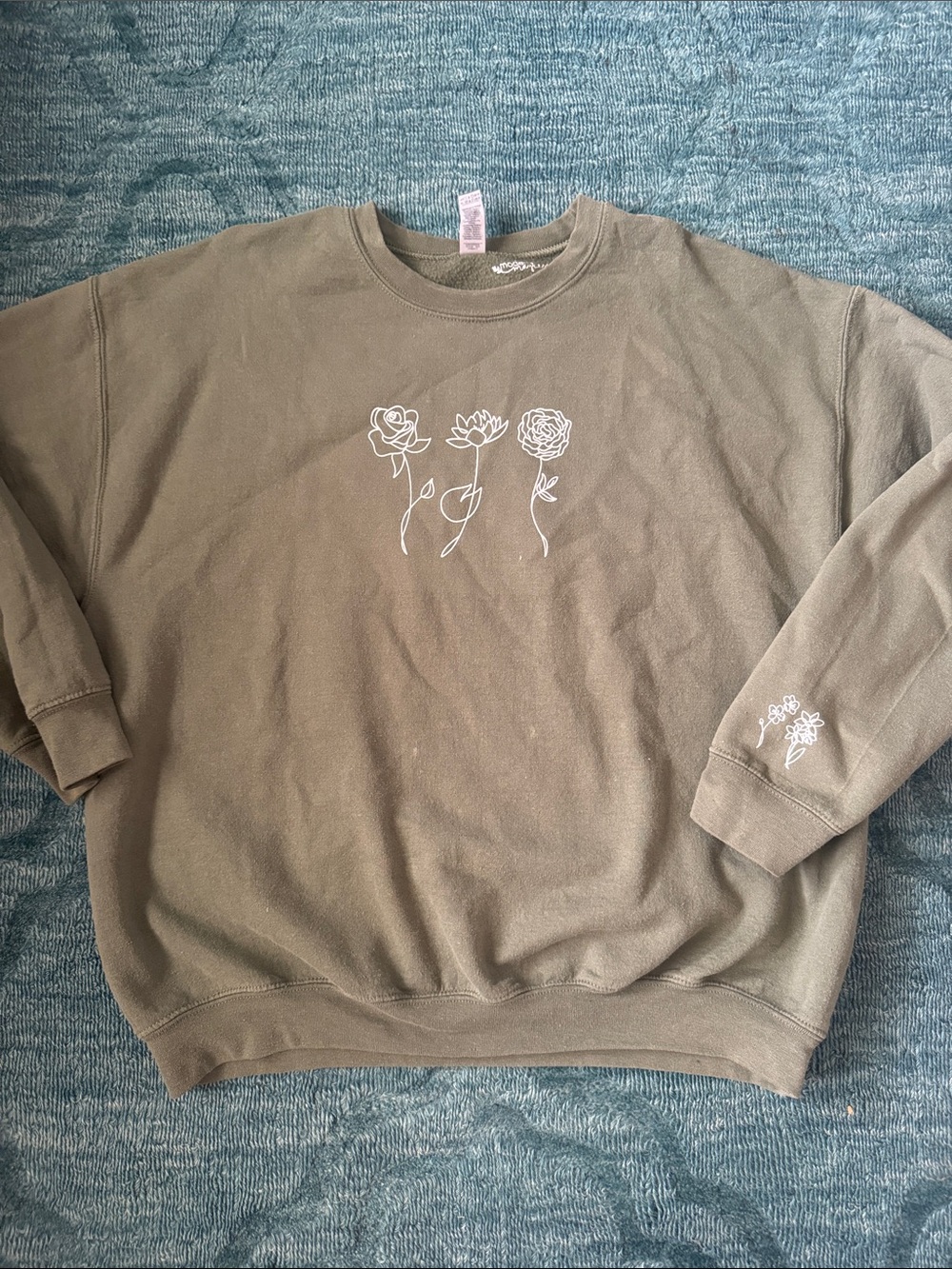 Gildan Olive Crewneck Sweatshirt with White Floral Sketch